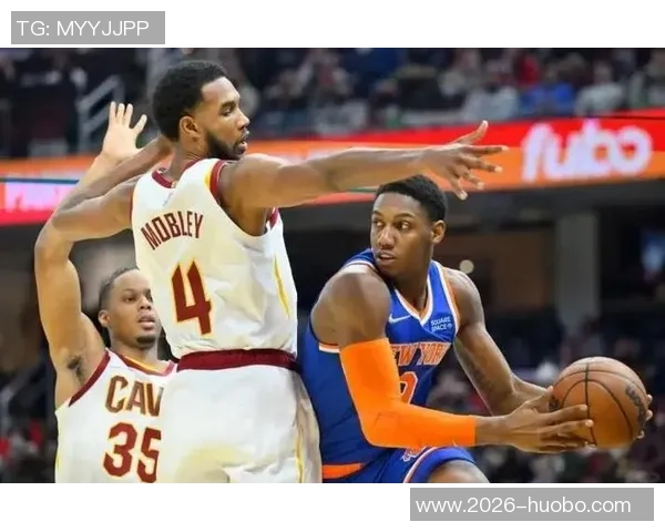 莫布里高效表现7投5中贡献14分5篮板4助攻三分球命中率出色 莫布里高效表现7投5中贡献14分5篮板4助攻三分球命中率出色